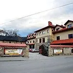 福尔瓦克斯塔拉维尼亚酒店 酒店