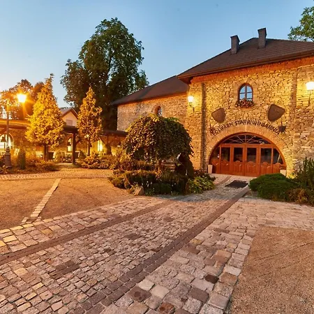 Hotel Folwark Stara Winiarnia Mszana Dolna