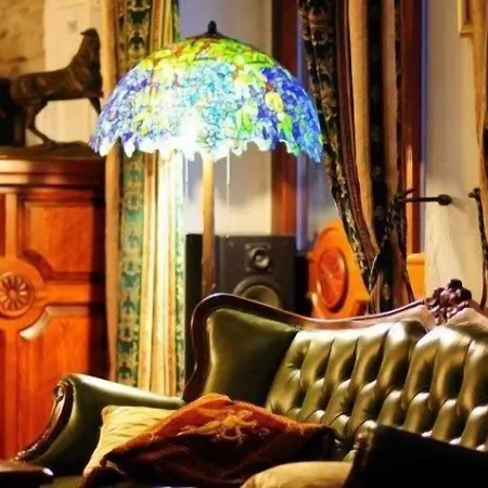فندق Folwark Stara Winiarnia 3*