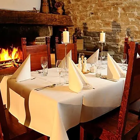 Folwark Stara Winiarnia 3* Mszana Dolna