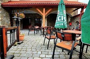 Folwark Stara Winiarnia Hotel