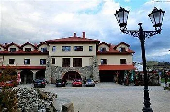 Folwark Stara Winiarnia 3*
