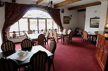 Folwark Stara Winiarnia 3* Mszana Dolna