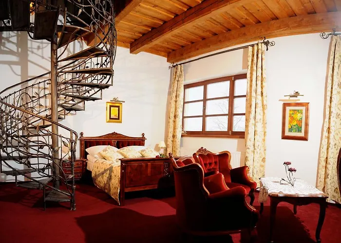 Folwark Stara Winiarnia Hotel Mszana Dolna