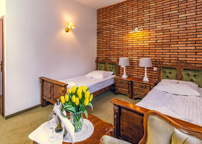 Folwark Stara Winiarnia Hotel