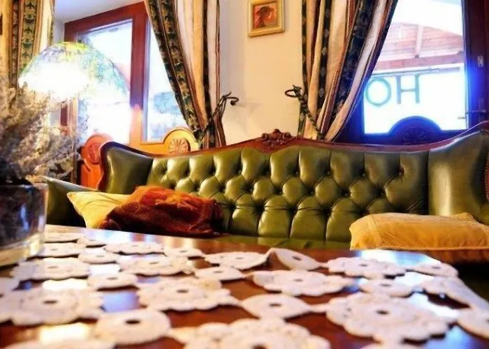 Hotel Folwark Stara Winiarnia 3*